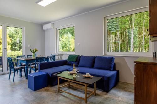 Dziwnowek House | Dom OSTOYA Wrzosowo - Ogród, Plac Zabaw & Klimatyzacja by Noclegi Renters