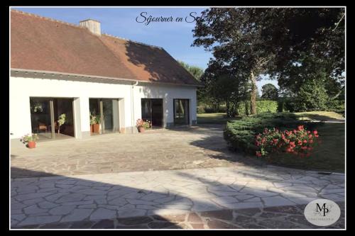 La Ferte-Saint-Cyr Apartment | Domaine 9 chambres à la Ferté saint Cyr