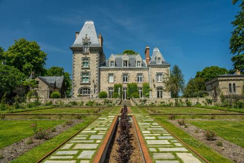 Taden Bed & Breakfast | Domaine de Kerrosen à proximité du port de Dinan, sur la Rance