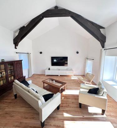 Saint-Just House | Domaine de la Roche Chabrelle