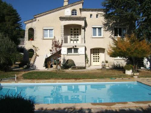 Aubenas Bed & Breakfast | domaine de lazuel à 2,5km du centre ville