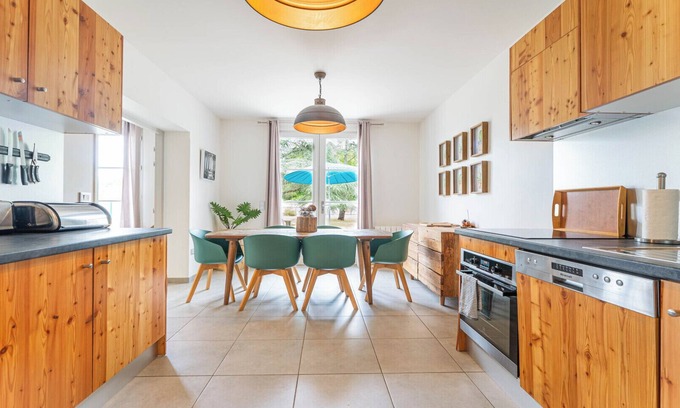 Naujac-Sur-Mer Bed & Breakfast | DOMAINE DU FLAMAND - Pined cottage - 6 people with swimming pool - Médoc Océan