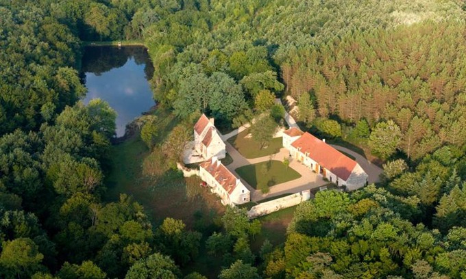 Chalais Bed & Breakfast | Domaine du Ris de Feu Chambres d'hôtes de charme