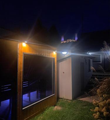 Checiny House | Domek z ogródkiem - sauna dla gości