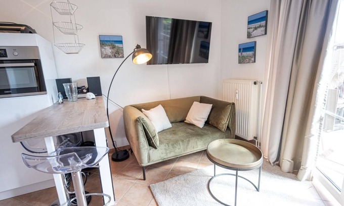 Dahme Apartment | Domicil -Lichtermeer 1.0 - "Lichtermeer" - Close to the beach - small but nice -