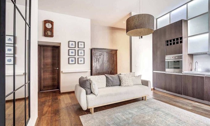 Old Town Apartment | Domillion Quiet 2bdr apt w panorama & balcony B83