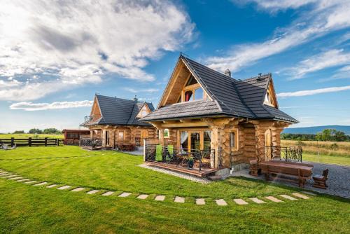 Szaflary Ski Chalet | DOMKI TATRY z jacuzzi i sauną w cenie - spokojna okolica - świetna dla rodzin z dziećmi lub grupy znajomych!