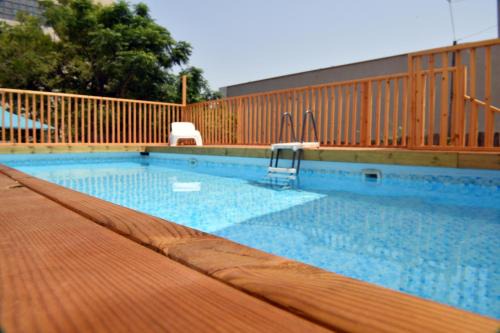 Tiberias Old City Cabin | Domos Tiberias דומוס טבריה
