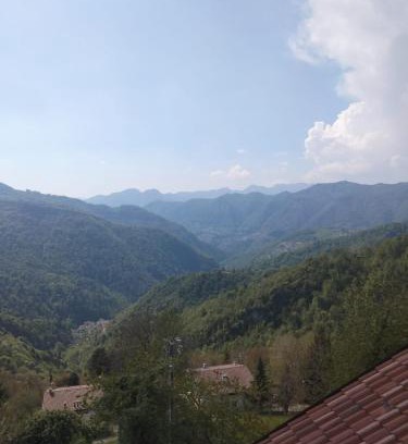 Costa di Serina House | Domus Mercatorum