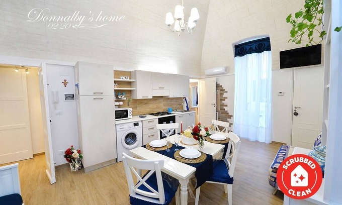 Monopoli Apartment | Donnalby First Floor House with Terrace