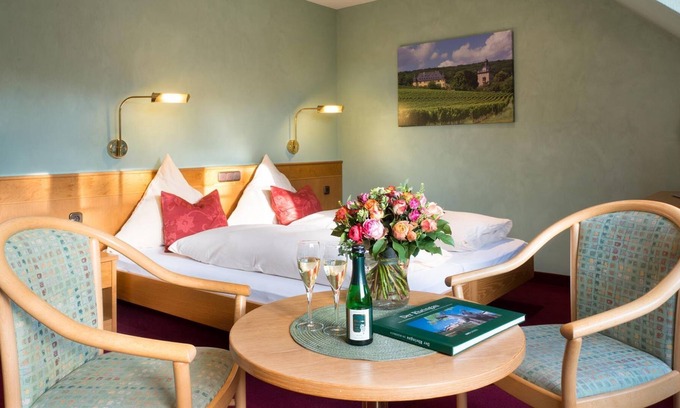 Mainz-Bingen House | Doppelzimmer Komfort - Offenstein Erben Weingut & Weinhotel