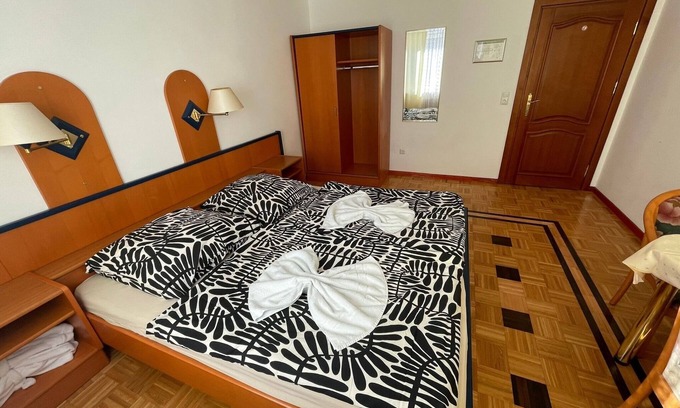 Sudstadt Apartment | Doppelzimmer für 2 Gäste mit 15m² in Nürnberg