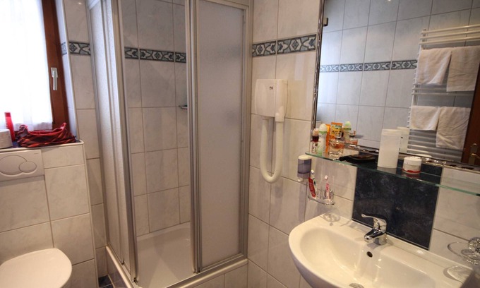 Nauders Apartment | Doppelzimmer - Gästeheim Sigrid