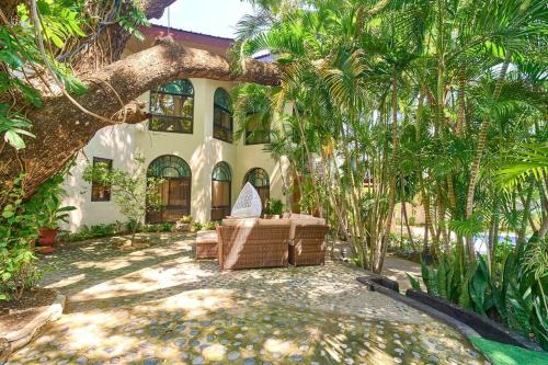Nasugbu House | Dos Maya by Araw Residences