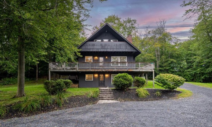 Killington House | Double Dipper - Upper Unit by Killington Vacation Rentals