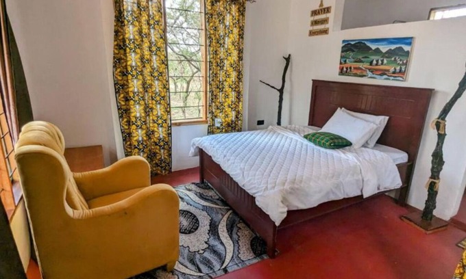 Mikumi House | Double G safaris and Camp Mikumi - Superior Single Room 2