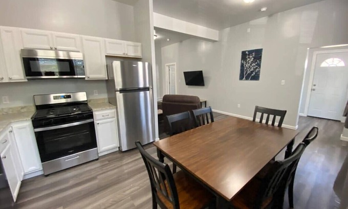 Oneonta Apartment | Double Play Apt 1 - All Star Baseball Rentals