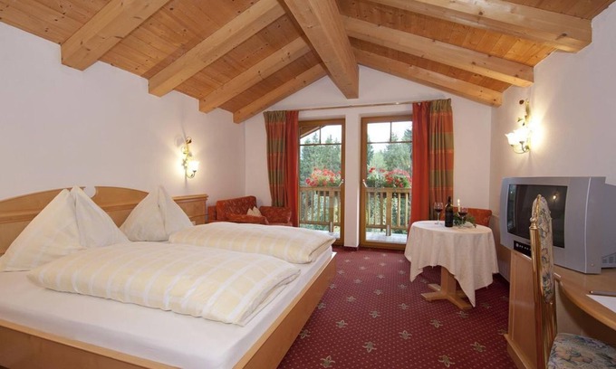 Hopfgarten im Brixental House | Double room De Luxe | 1-2 - Hotel Leamwirt