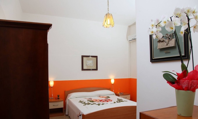 Torre Lapillo House | Double room in Punta Prosciutto near the beach