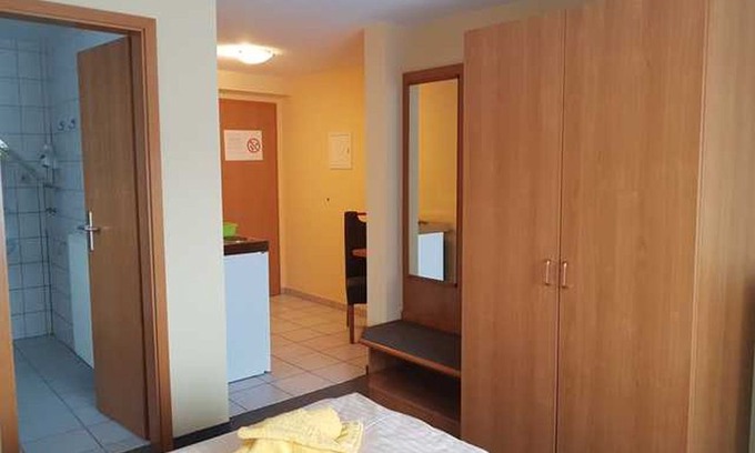 Lohsa Apartment | Double room, max. 2 persons - Gasthof & Pension Zur Friedenseiche (Guesthouse)