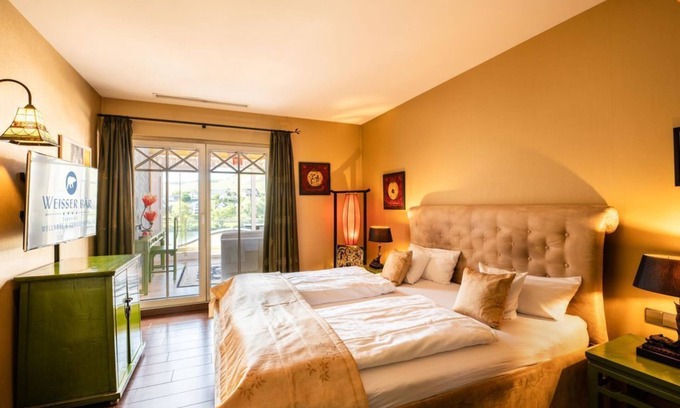 Muelheim House | Double room Superior Moselle view - Hotel Weisser Bär