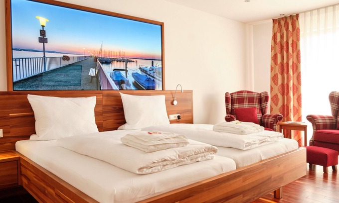 Nonnenhorn Apartment | Double room type red wine (30sqm)