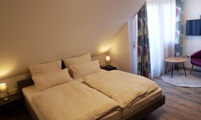 Herzogsweiler Bed & Breakfast | Double room with balcony - Alter Hirsch