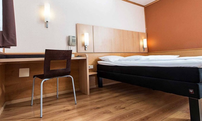 Azmannsdorf House | Double Room with French Bed - Good Morning Erfurt