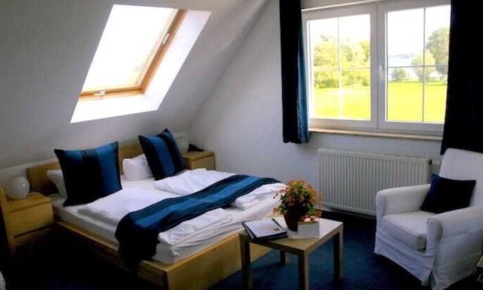 Muritz House | Double room with lake view - Flair Seehotel Zielow