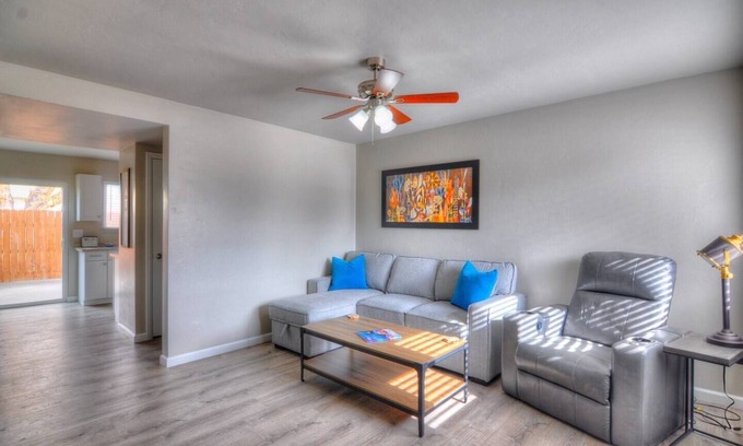 Grand Junction House | Double the Fun w/2 townhouses w/private hot tub!