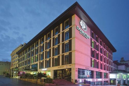 Beyazit Hotel | DoubleTree By Hilton Istanbul - Old Town