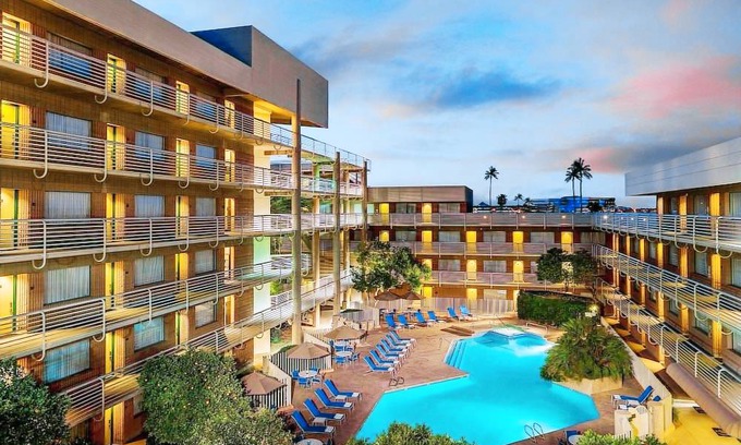 Phoenix Hotel | DoubleTree Suites by Hilton Phoenix