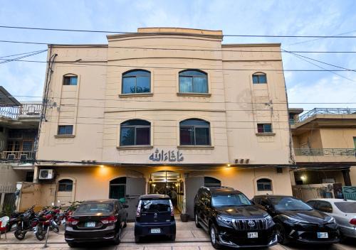 Garden Town Hotel | Doves Inn Hotel kalma Chowk