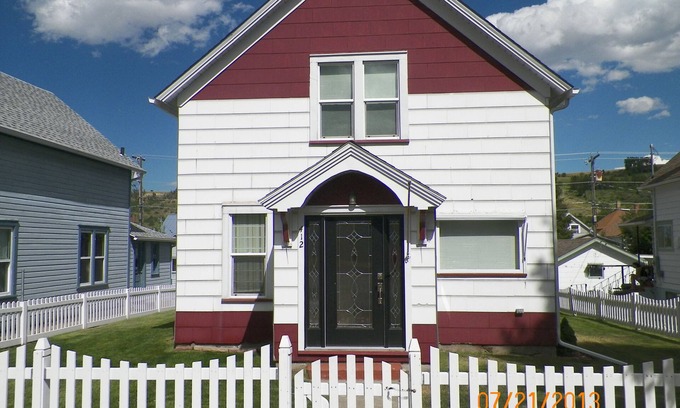 Red Lodge House | Downtown Haven on Cloud 10 in Lively Red Lodge