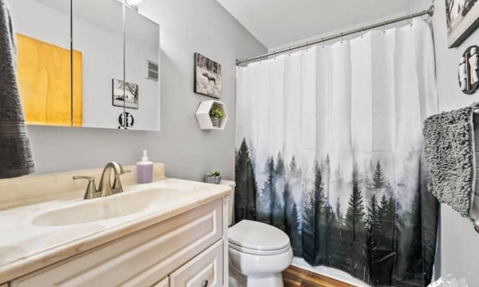 Downtown Anchorage Apartment | Downtown Iditarod - Yentna -2