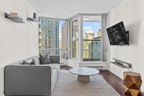 Coal Harbour Apartment | Downtown Luxury 1BR Coal Harbour
