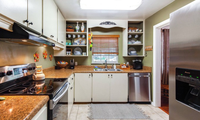Mount Dora Cottage | Downtown Mount Dora Cottage: Walk to Everything!