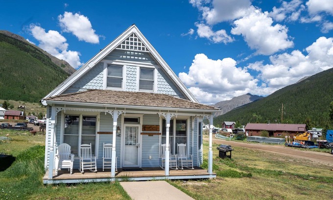 Silverton House | Downtown Silverton Historic Mountain Home, White Wolf Haus