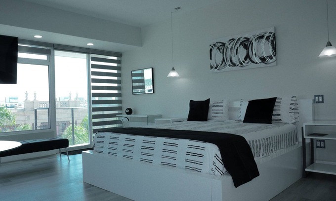 Centro Apartment | Downtown Studio Apartments 1