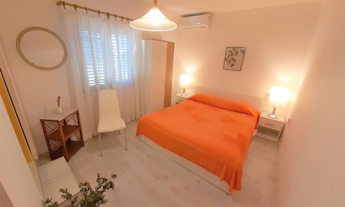 Cove Tri Zala (Zrnovo) Hotel | Dragan's Den - Double Room with Private Bathroom