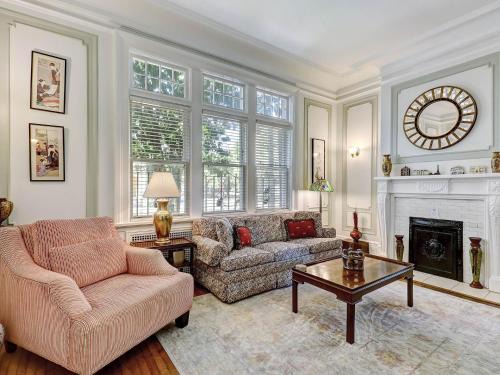 Thomas Square Apartment | Drayton Place 2