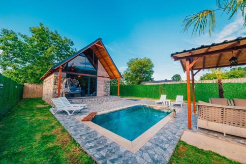 Yanik House | Dreamlive Taşev