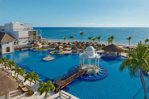 Puerto Morelos Resort | Dreams Sapphire Resort & Spa