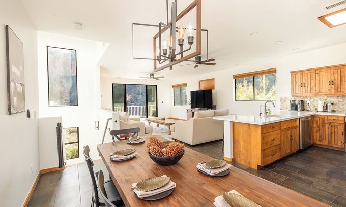 Sedona House | Dreamy Sedona Cabin in Oak Creek Canyon
