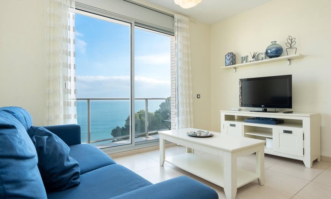 Miami Platja Apartment | Dreamy views of the Mediterranean Sea