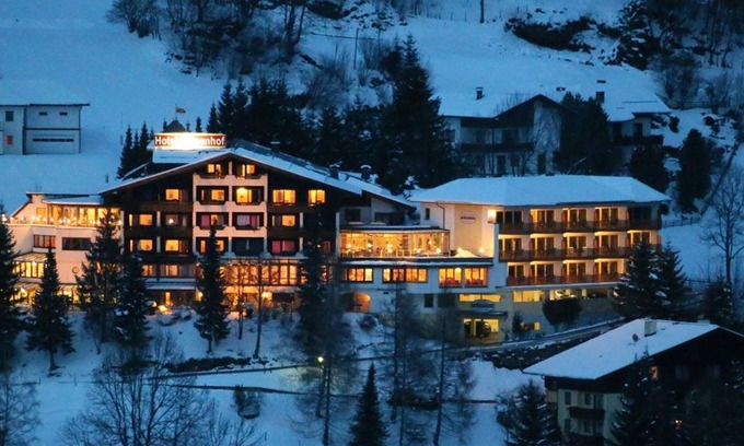 Bad Kleinkirchheim House | Dreibettzimmer "glücksmomente" 53 m² - Wohlfühl & Genusshotel Felsenhof
