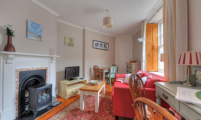 Lyme Regis Apartment | Driftwood