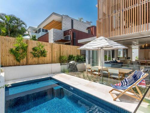 Byron Bay House | Driftwood Three at Clarkes Beach - includes pool