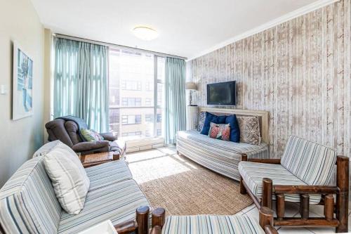 Amanzimtoti Apartment | Dromedaris 301 Beach Apartment