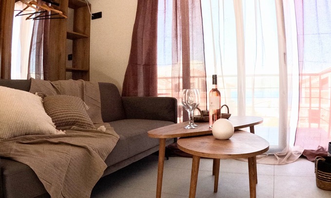 Spanokhorion Apartment | Drys Suites apartment in the town of Nikiana, Lefkada with sea view.